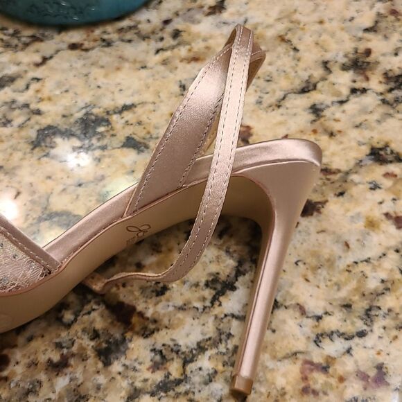 NWOT Badgley Mischka-Jewelry, Justina Heels Size 7.5 - Picture 2 of 10